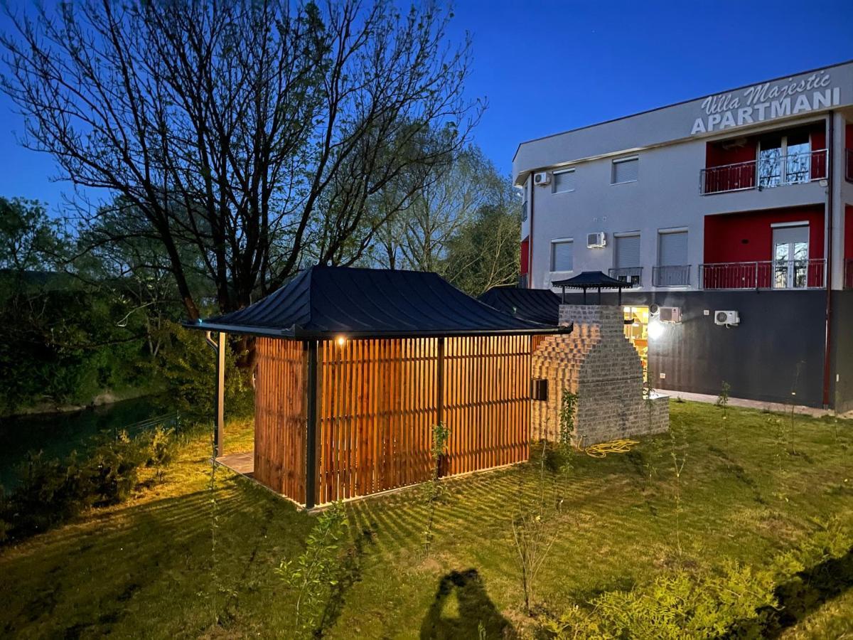 Apartments And Rooms Villa Majestic Bihac Bagian luar foto