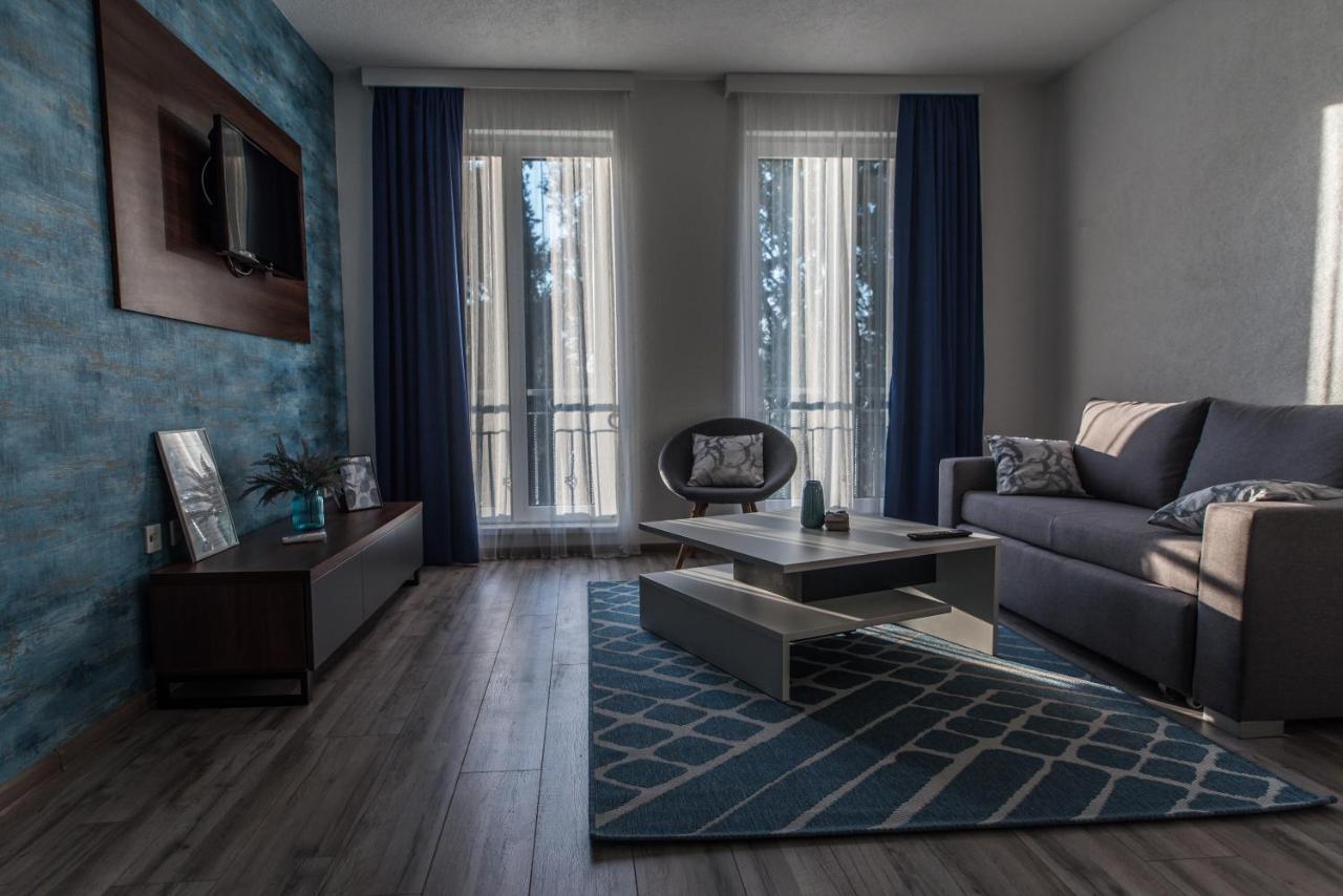 Apartments And Rooms Villa Majestic Bihac Bagian luar foto